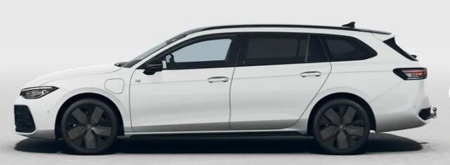 Volkswagen PASSAT Variant 1.5 eHybrid R-Line Edition