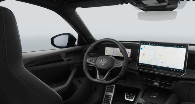 Volkswagen PASSAT Variant 1.5 eHybrid R-Line Edition