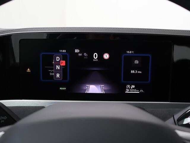 Volkswagen PASSAT Variant 1.5 eTSI R-Line Business | 150 PK | Automaat | Trekhaak | Navigatiesysteem |