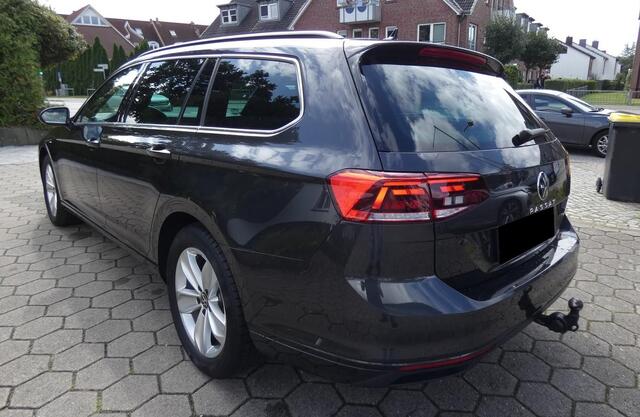 Volkswagen PASSAT Variant 2.0 TDI 200 PK DSG ACC TREKHAAK CAMERA LED