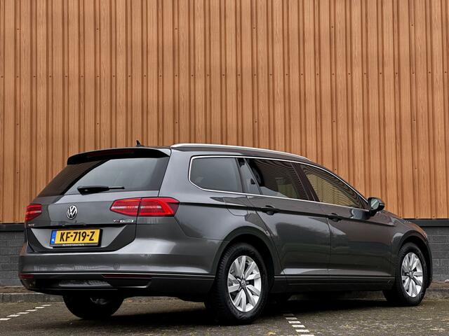 Volkswagen PASSAT Variant 1.6 TDI Connected Series | Cruise Control | Parkeersensoren | Bluetooth | Navigatie | Isofix | Airconditioning | Centrale Deurvergrendeling