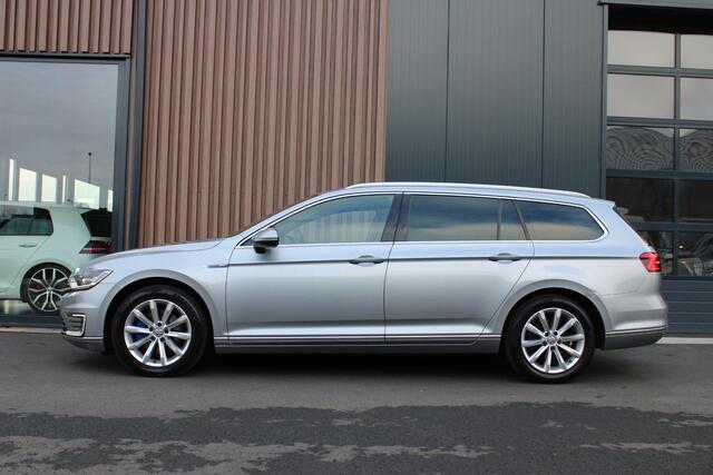 Volkswagen PASSAT Variant 1.4 TSI GTE Connected Series Plus | Leder | HU display | LED | Standkachel