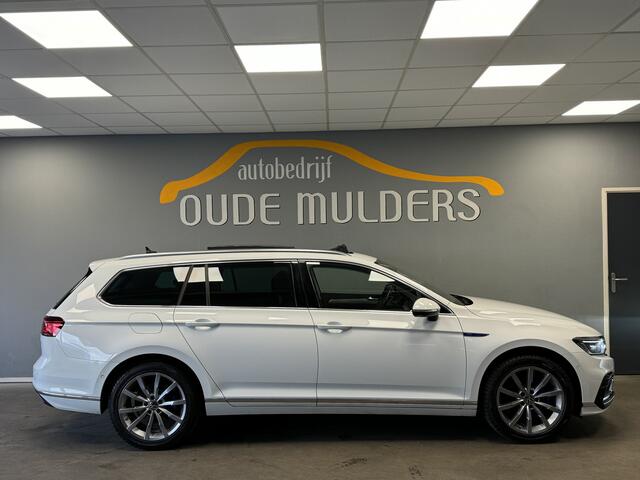 Volkswagen PASSAT Variant 1.4 TSI PHEV GTE Trekhaak/360Camera/Panoramadak