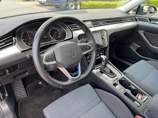 Volkswagen PASSAT Variant 1.4 TSI PHEV GTE 218 pk | ERGO Comfort | ACC | Navi | Clima | PDC |