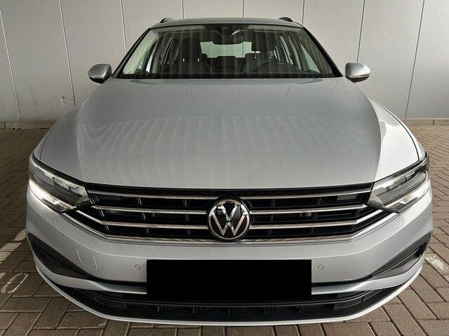 Volkswagen PASSAT Variant 2.0 TDI Business ACC LED DAB Navi Camera