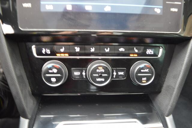 Volkswagen PASSAT 1.4 TSI ACT Highline