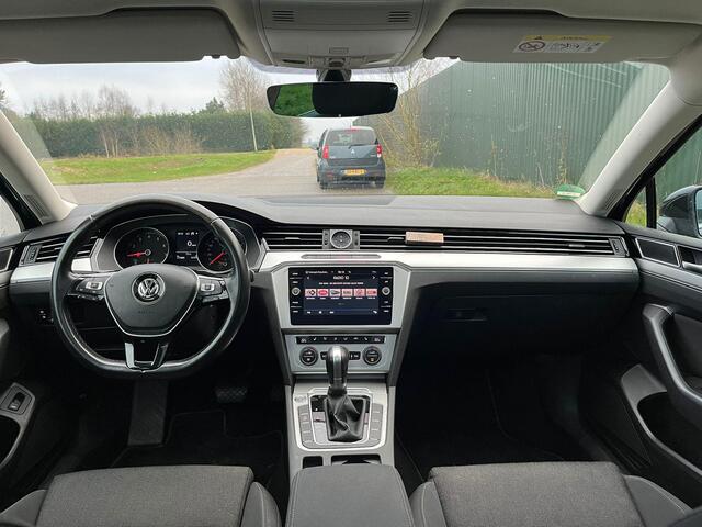 Volkswagen PASSAT Variant 1.5 TSI Comfortline Business ACC DSG PANO