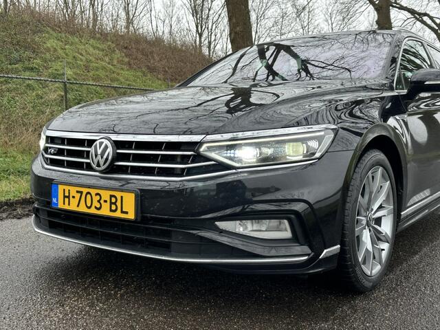 Volkswagen PASSAT Variant 2.0 TSI Elegance Business R | R-Line | Automaat | Leder | Trekhaak | Carplay | Virtual cockpit