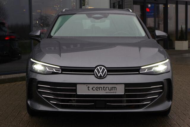 Volkswagen PASSAT Variant 1.5 eTSI Business, Massage, Navigatie, Adap. Cruise Control, LED, Adap. Cruise Control
