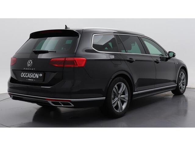 Volkswagen PASSAT Variant 1.5 TSI 150pk DSG R-Line Business + Panoramadak