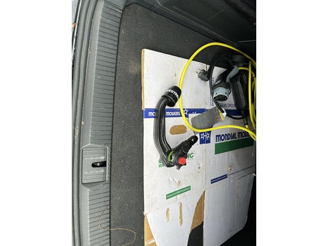 Volkswagen PASSAT GTE Virtual Trekhaak Panodak Camera Navigatie Head-Up 19"