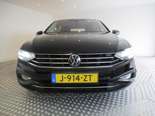 Volkswagen PASSAT 1.5 TSI Business BTW NAP Camera, Trekhaak, facelift, virtual coc