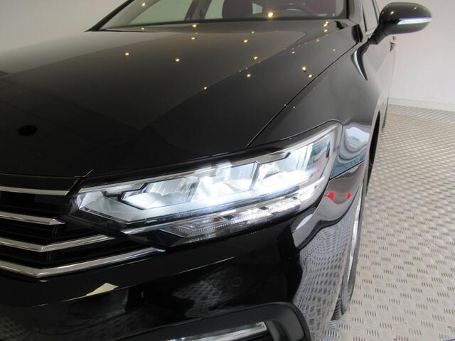 Volkswagen PASSAT 1.5 TSI Business BTW NAP Camera, Trekhaak, facelift, virtual coc