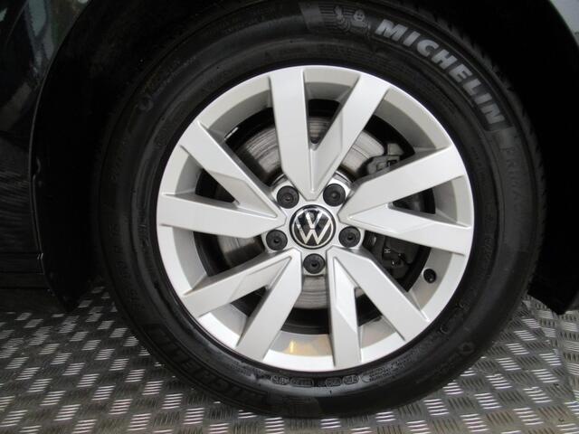 Volkswagen PASSAT 1.5 TSI Business BTW NAP Camera, Trekhaak, facelift, virtual coc