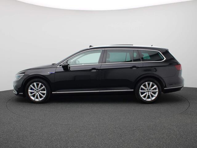 Volkswagen PASSAT Variant 1.4 TSI PHEV GTE Business 204PK DSG matrix led, trekhaak, achteruitrijcamera, adaptive cruise, lane assist, keyless, stoelverwarming, massage stoel, schuif-kanteldak, 18" lichtmetaal