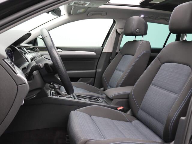 Volkswagen PASSAT Variant 1.4 TSI PHEV GTE Business 204PK DSG matrix led, trekhaak, achteruitrijcamera, adaptive cruise, lane assist, keyless, stoelverwarming, massage stoel, schuif-kanteldak, 18" lichtmetaal