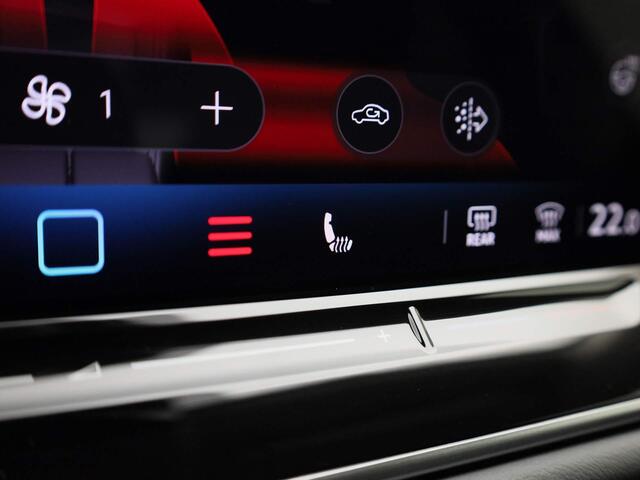 Volkswagen PASSAT Variant 1.5eTSI/150PK Business DSG · Navigatie · Massagefunctie · Parkeersensoren + camera · Garantie tot april 2026