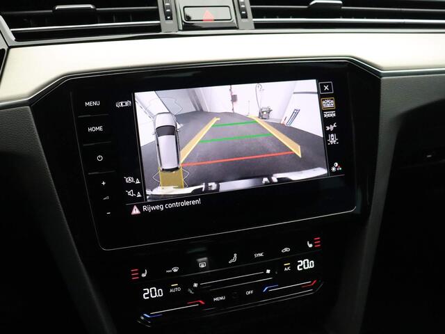 Volkswagen PASSAT Variant R-Line Business 1.5 TSI 150pk DSG Automaat Adaptive cruise control, Elektrische achterklep, Achteruitrijcamera, Navigatie, LED matrix koplampen, Stoelverwarming