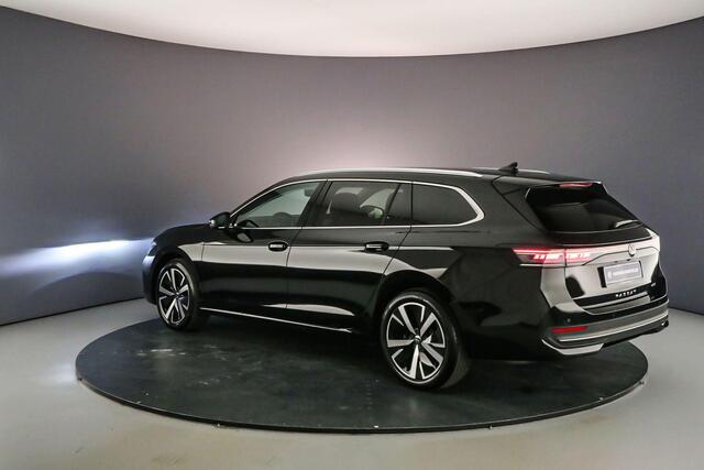 Volkswagen PASSAT Variant R-Line Business 1.5 eTSI 150pk DSG Automaat Trekhaak, Harman Kardon audio, Elektrische achterklep, LED matrix koplampen, Navigatie, Achteruitrijcamera, Stuurwiel verwarmd