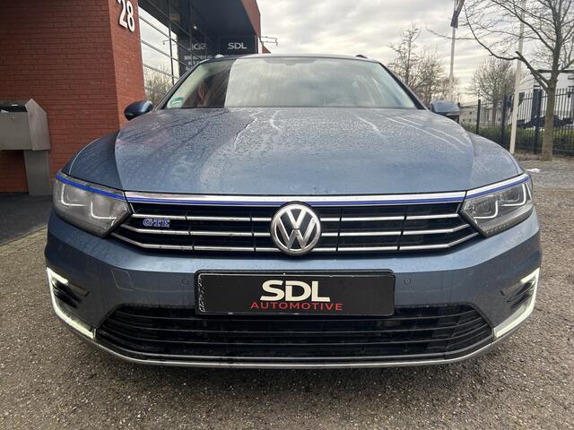 Volkswagen PASSAT Variant 1.4 TSI GTE Highline // FULL LED // NAVI // CAMERA // PDC // DIGITAL COCKPIT // STOELVERWARMING / MASSAGE