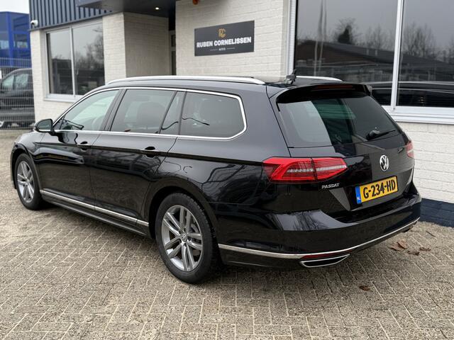 Volkswagen PASSAT Variant 1.5 TSI R-LINE | PANO | LEER | NAVI | CARPLAY | ACC | VIRTUAL