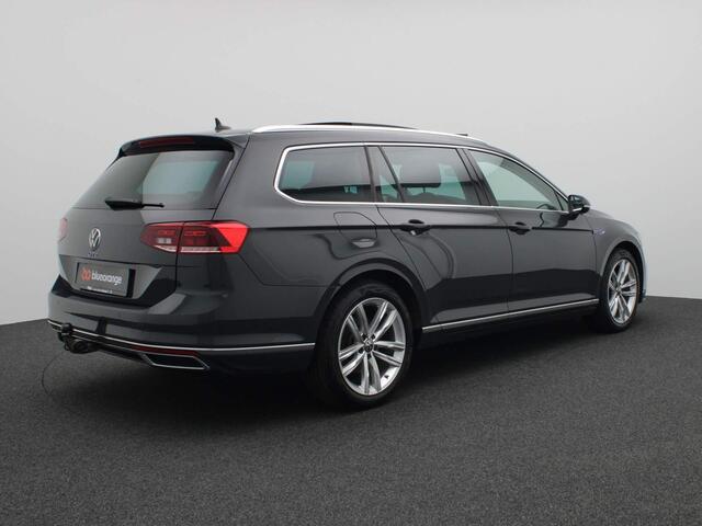 Volkswagen PASSAT Variant 1.4 TSI PHEV GTE Business 218PK DSG Adaptieve Cruise Controle, Pano-Schuifdak, Achteruitrijcamera, Travel Assist, Elektr. Achterklep, Stoel- en Achterbankverwarming, Trekhaak, 18" LM Velgen
