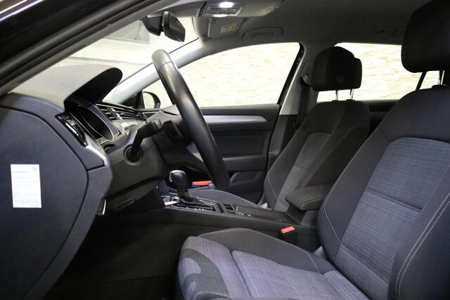 Volkswagen PASSAT Variant 1.5 TSI Comfort Business | NAP | 1E EIGENAAR | DEALER OH | LED | PDC | TREKHAAK |
