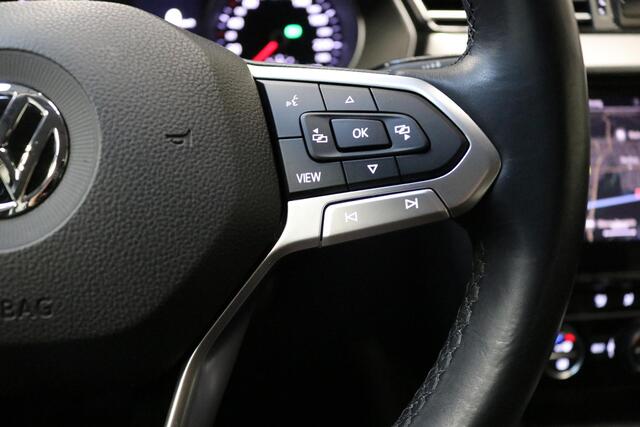Volkswagen PASSAT Variant 1.5 TSI Comfort Business | NAP | 1E EIGENAAR | DEALER OH | LED | PDC | TREKHAAK |