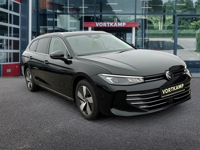 Volkswagen PASSAT 1.5 eTSI DSG BUSINESS TREKHAAK/CAMERA/NAVI/ACC/STOELVERW