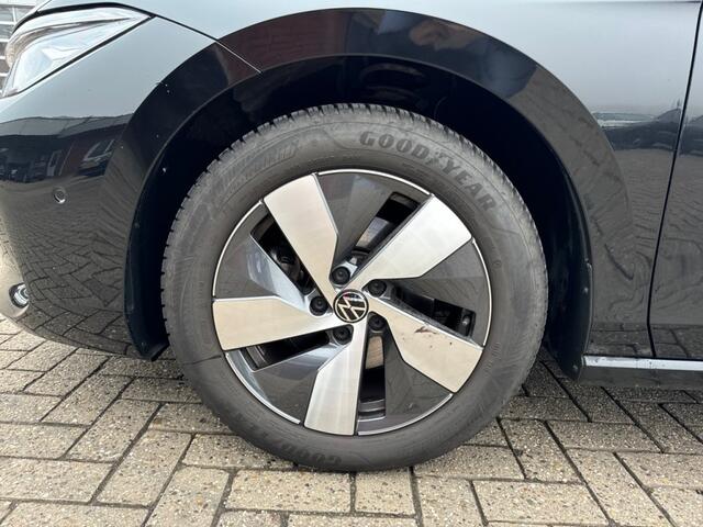 Volkswagen PASSAT 1.5 eTSI DSG BUSINESS TREKHAAK/CAMERA/NAVI/ACC/STOELVERW