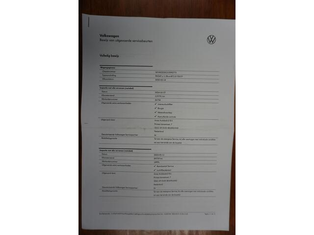 Volkswagen PASSAT 1.5 TSI 150PK Facelift/Panodak/Trekhaak /Rijklaarprijs!!