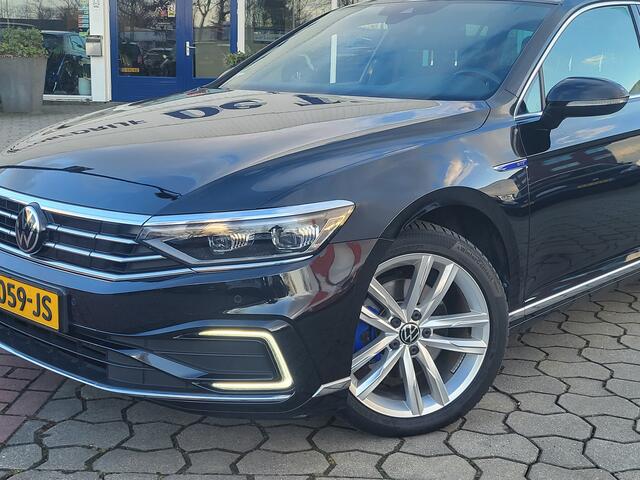 Volkswagen PASSAT Variant 1.4 TSI PHEV GTE Business Virtual Cockpit, Trekhaak, Rijklaar met beurt & garantie!