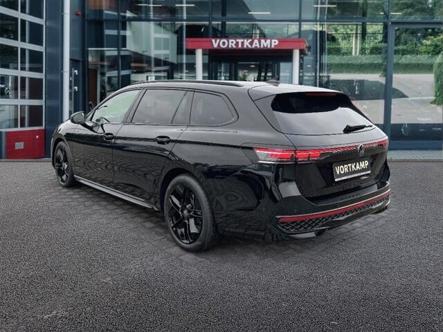 Volkswagen PASSAT 2.0 TDI DSG R-LINE TREKHAAK/CAMERA/ACC/CARPLAY/NAVI/STOELVERW
