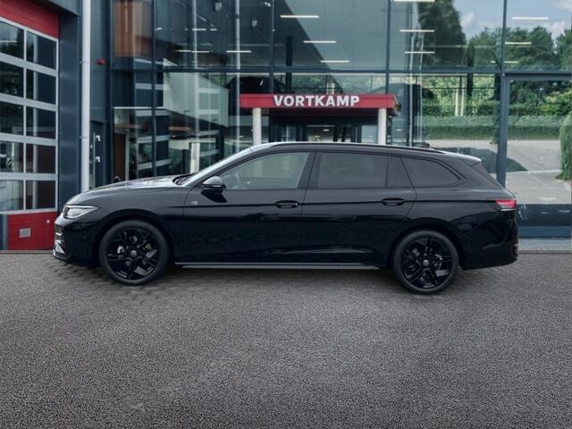 Volkswagen PASSAT 2.0 TDI DSG R-LINE TREKHAAK/CAMERA/ACC/CARPLAY/NAVI/STOELVERW