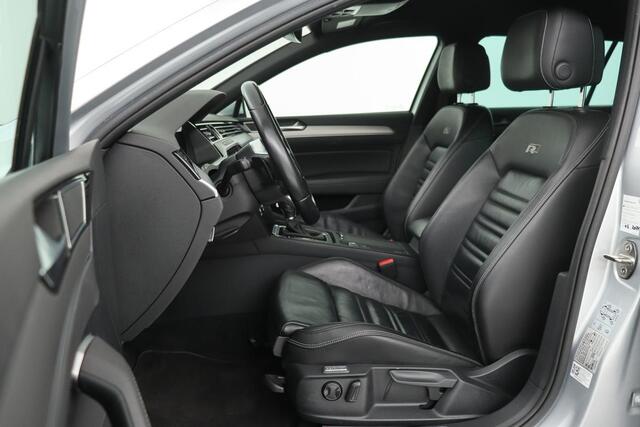 Volkswagen PASSAT 1.4 TSI R Line | Nappaleder | Trekhaak | Stoelverwarming | Adaptive cruise | Carplay | Active Info Display | Full LED | Climate control