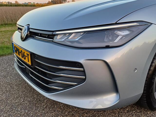 Volkswagen PASSAT Variant 1.5 eTSI Elegance /Hybride/Camera/Trekhaak/Carplay/Clima v+a/
