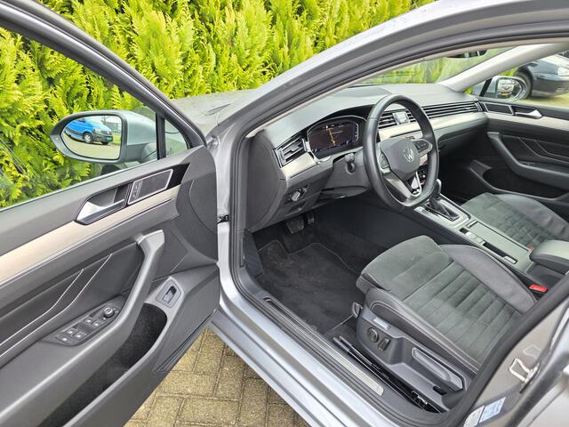 Volkswagen PASSAT Variant 1.5 TSI Comfort Business