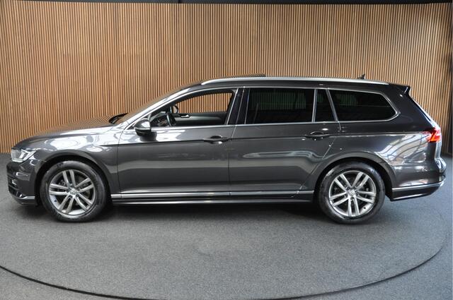 Volkswagen PASSAT Variant 1.4 TSI ACT Highline Business R Panodak Leer Navi Elektr. achterklep Camera PDC LM velgen