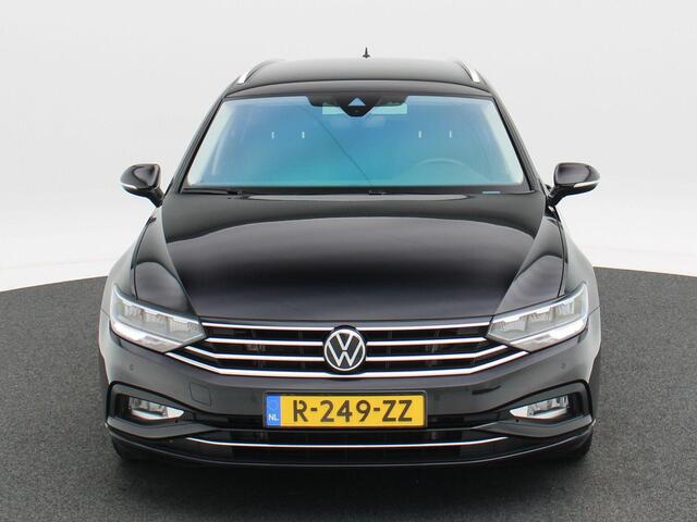 Volkswagen PASSAT Variant 1.5 TSi 150 Pk Automaat Business | Navigatie | Camera | Adaptive Cruise | 16 Inch | Stoelverwarming | 85.467 Km!!