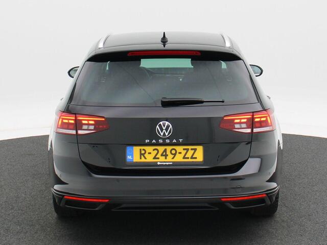 Volkswagen PASSAT Variant 1.5 TSi 150 Pk Automaat Business | Navigatie | Camera | Adaptive Cruise | 16 Inch | Stoelverwarming | 85.467 Km!!