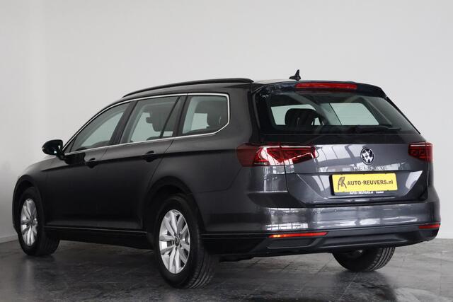 Volkswagen PASSAT Variant 2.0 TDI Business / ACC / LED / Navi / CarPlay / Cam / DSG
