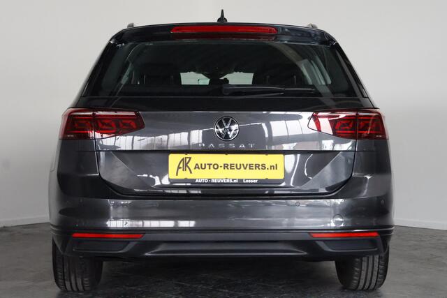 Volkswagen PASSAT Variant 2.0 TDI Business / ACC / LED / Navi / CarPlay / Cam / DSG