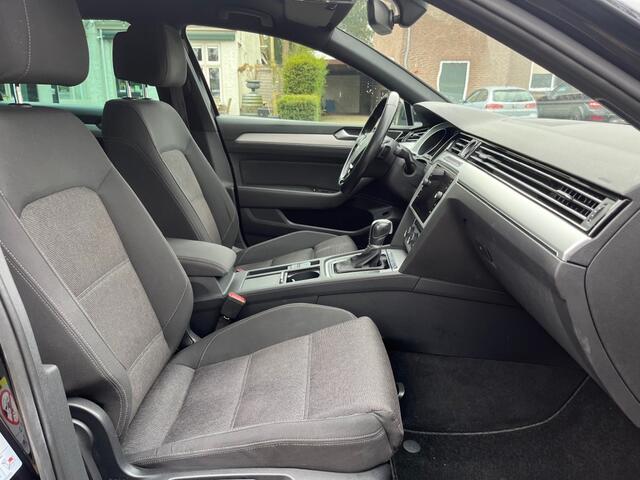 Volkswagen PASSAT VARIANT 1.6 TDI HIGHLINE / ADAP. CRUISE / ELEK. TREKHAAK / NAVI