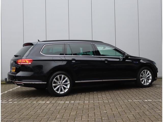 Volkswagen PASSAT Variant 1.4 TSI GTE | Standkachel | Trekhaak