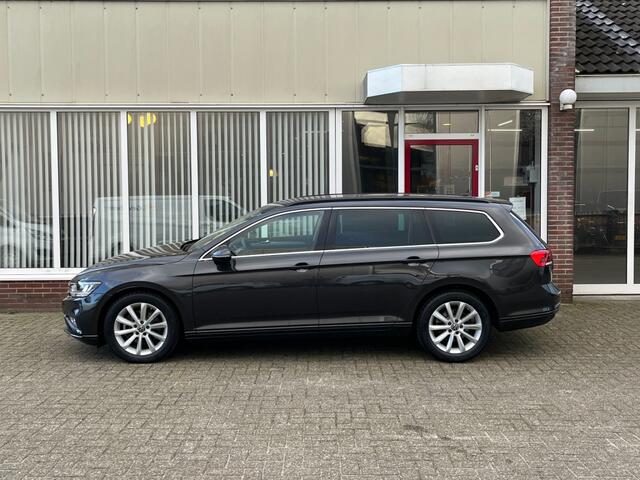 Volkswagen PASSAT Variant 1.5 TSI Bussines Automaat 150 PK I Carplay I Stoelverw.