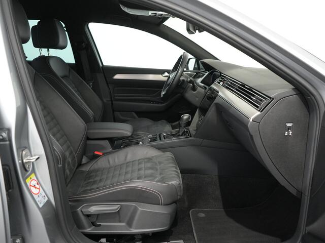 Volkswagen PASSAT Variant 1.5 TSI R-Line Business + | Matrix Light | Carplay | Camera |