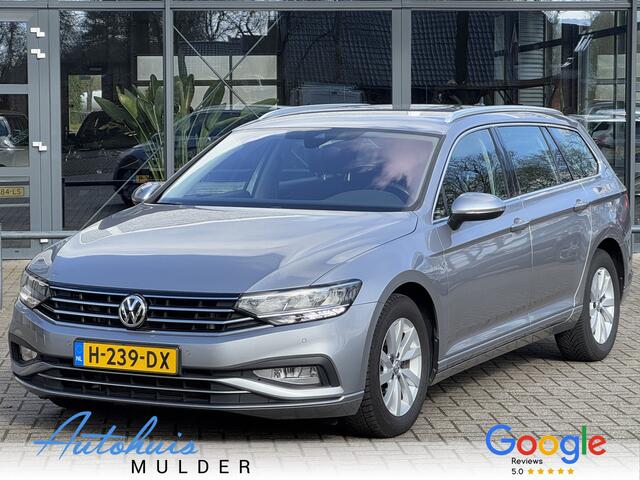 Volkswagen PASSAT Variant 1.5 TSI Comfort Business Automaat/Camera/Stoelverwarming/Led