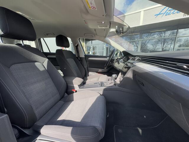 Volkswagen PASSAT Variant 1.5 TSI Comfort Business Automaat/Camera/Stoelverwarming/Led
