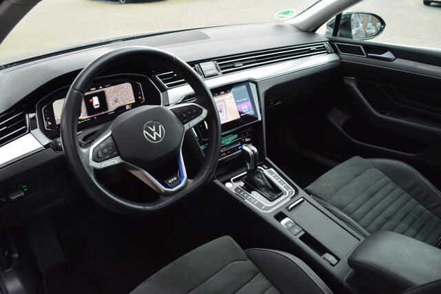 Volkswagen PASSAT Variant 1.4 TSI PHEV GTE Business | Pano | Camera | Virtual Cockpit |