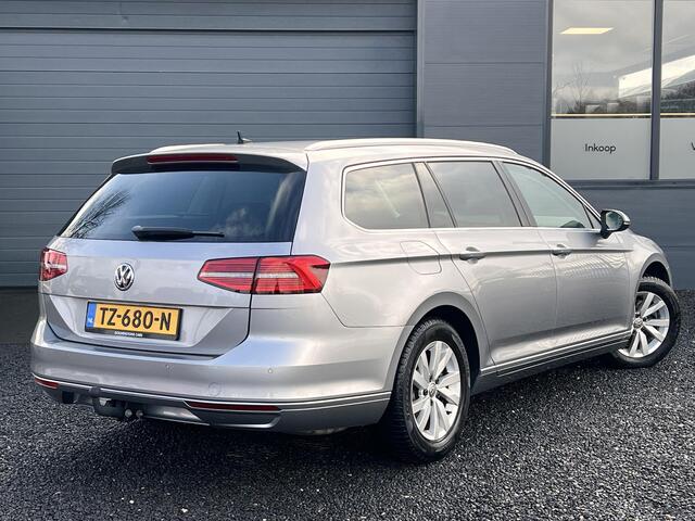 Volkswagen PASSAT Variant 1.5 TSI Comfortline Business Automaat,2e Eigenaar,Navi,Pdc V+A,Trekhaak,Clima,Cruise,150pk,LMV,Apk tot 12-2026